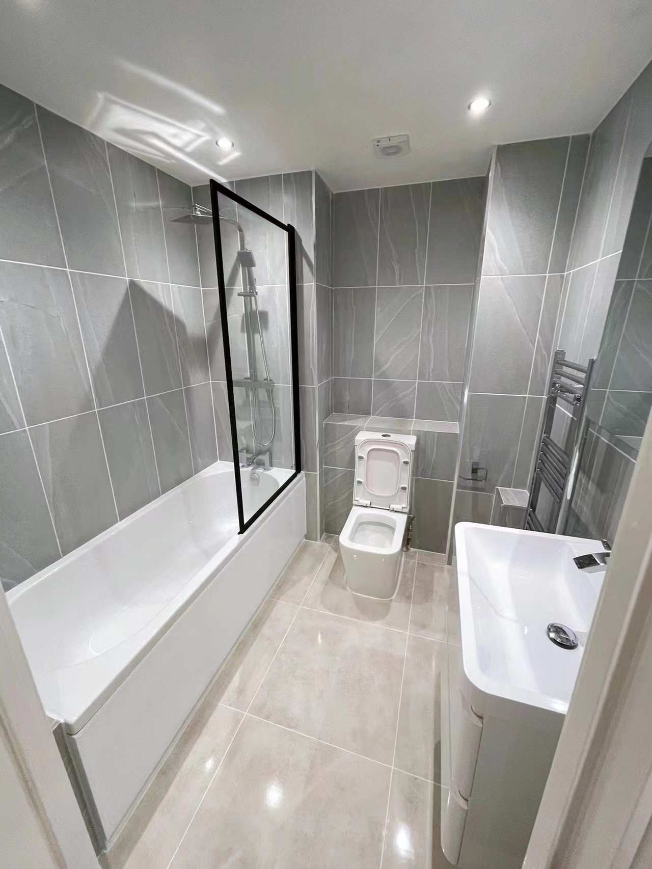 Blackwall Way UKMate