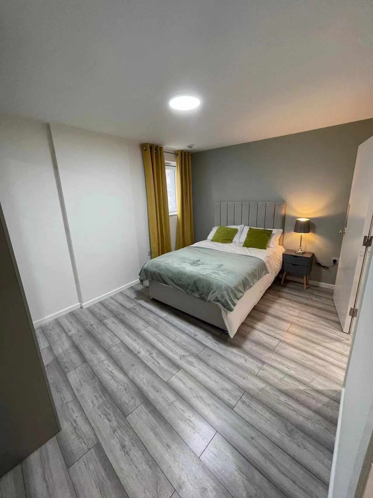 Blackwall Way UKMate